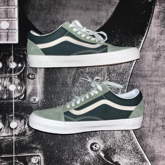 NIB Vans Old Skool - Picture 10 of 13